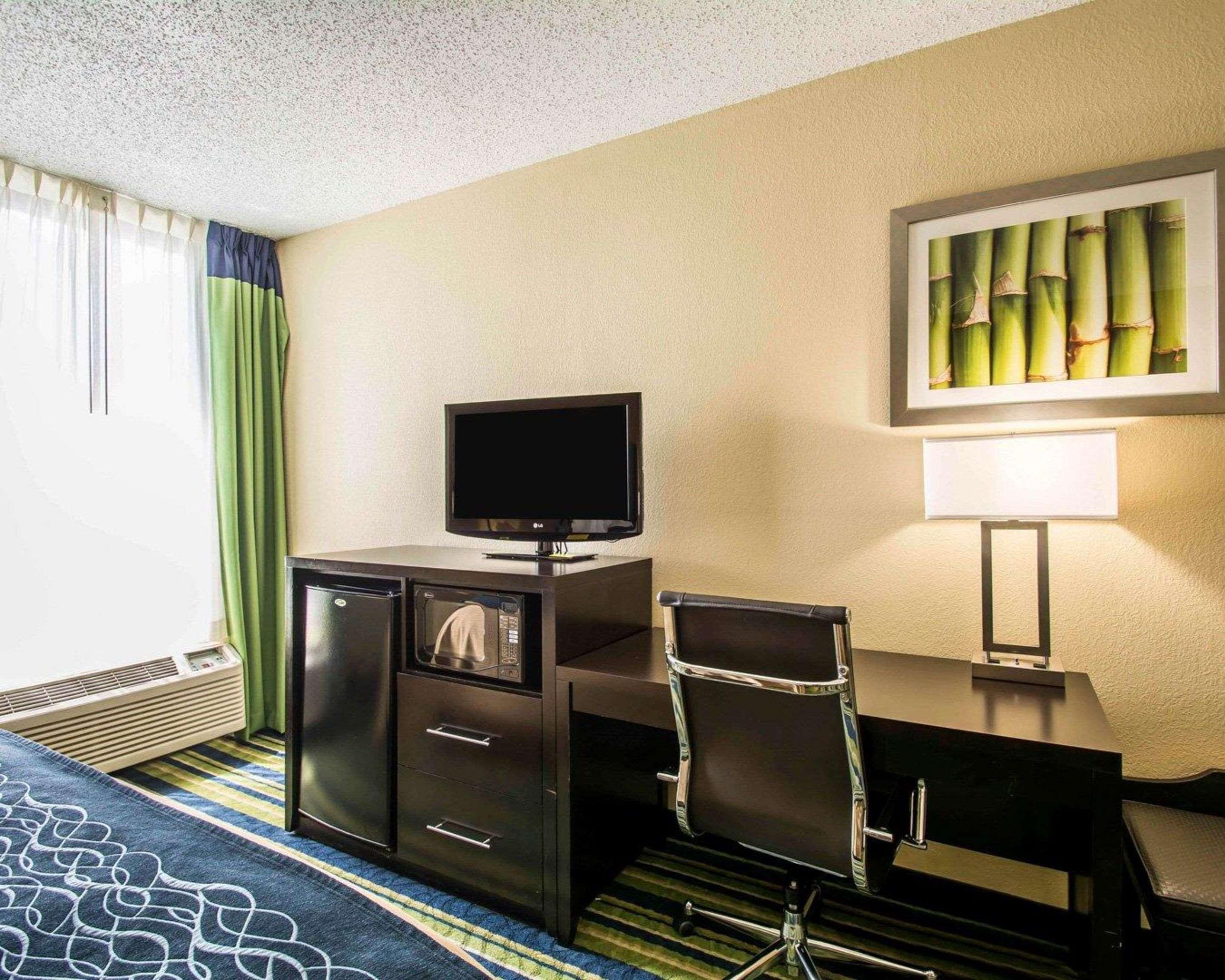 Comfort Inn & Suites Lantana - West Palm Beach South Exterior foto