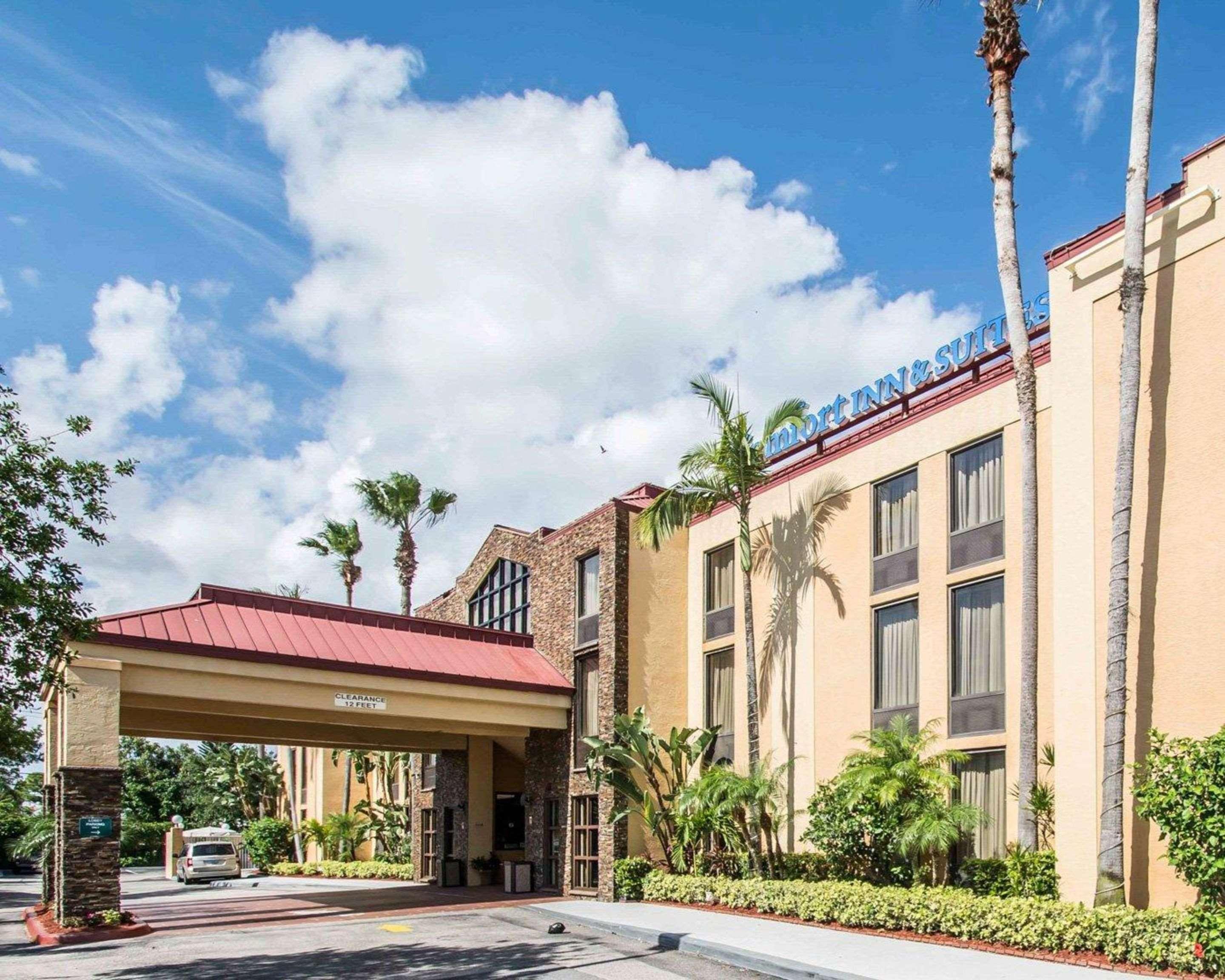 Comfort Inn & Suites Lantana - West Palm Beach South Exterior foto