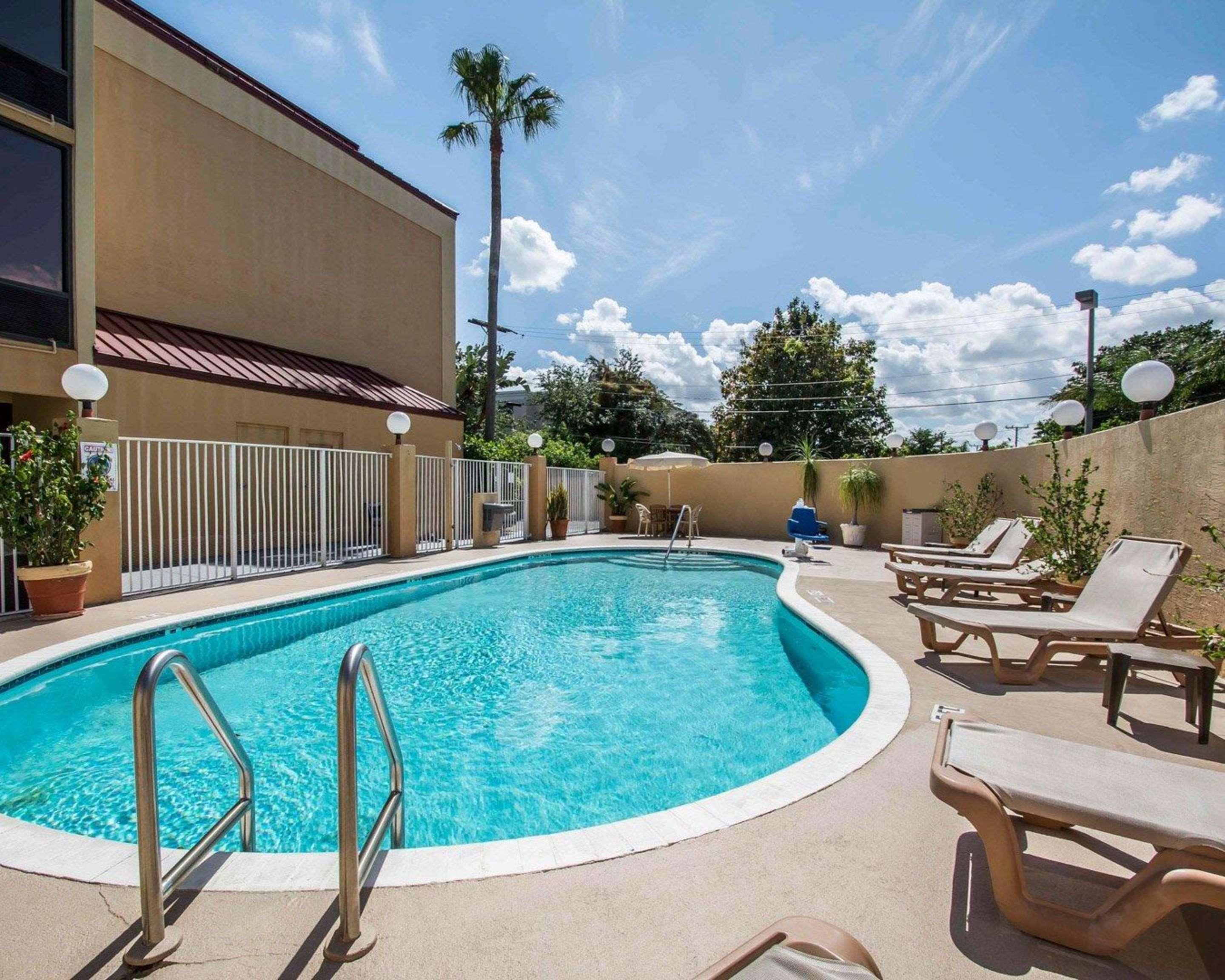Comfort Inn & Suites Lantana - West Palm Beach South Exterior foto